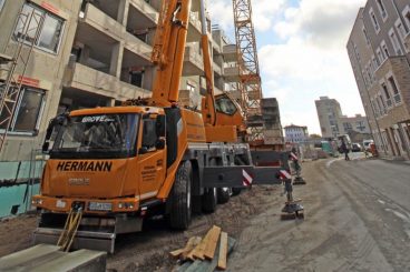 Grove GMK5150L Cranes