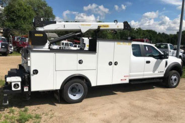 Ford F-550, 11 ft PAL Pro 39 mechanics body with storage and drawer units, PSC 6025 crane, 60,000 lbs capacity, 25 ft reach, PAL Pro air compressor