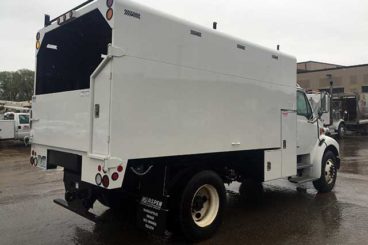 ArborTech 16 ft chipper truck body for sale with 