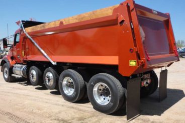 Bibeau BMT 19'6 Hardox steel dump truck body on quad axle chassis