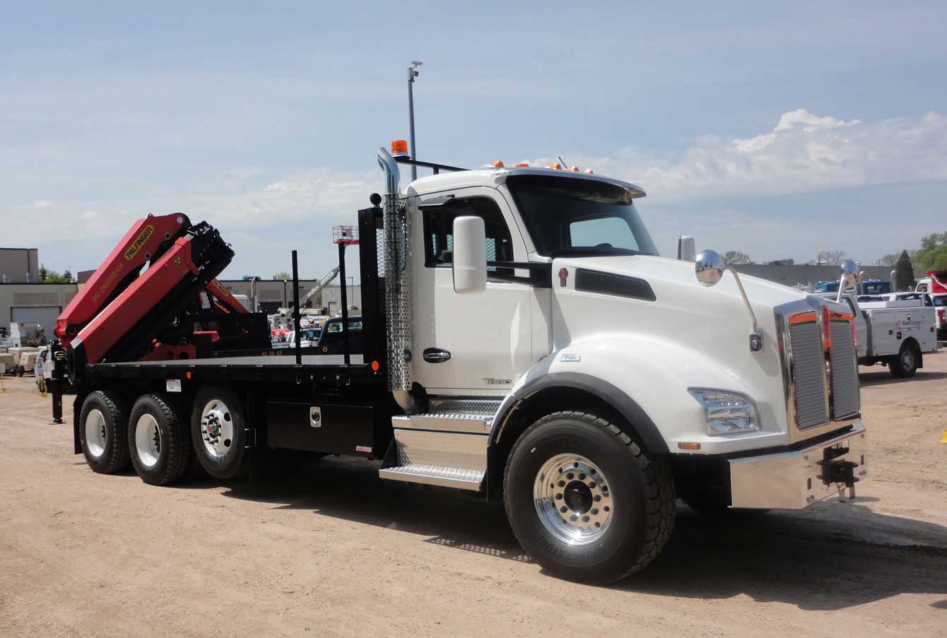 Utility Articulating Cranes Aspen Equipment MN, IA, & NE