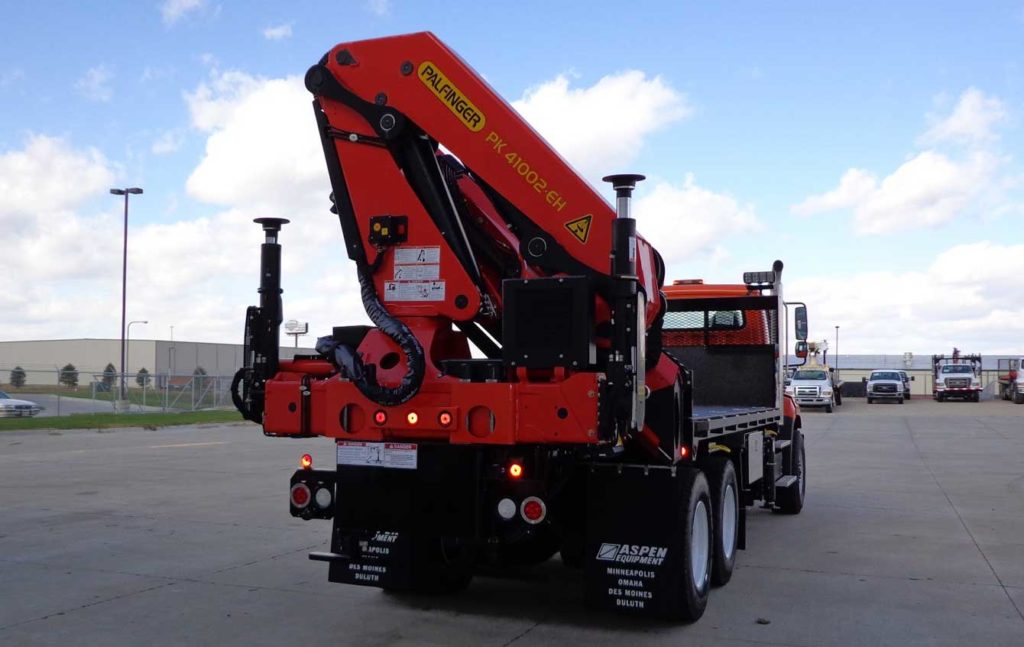 Palfinger PK26002EH for delivery of construction materials