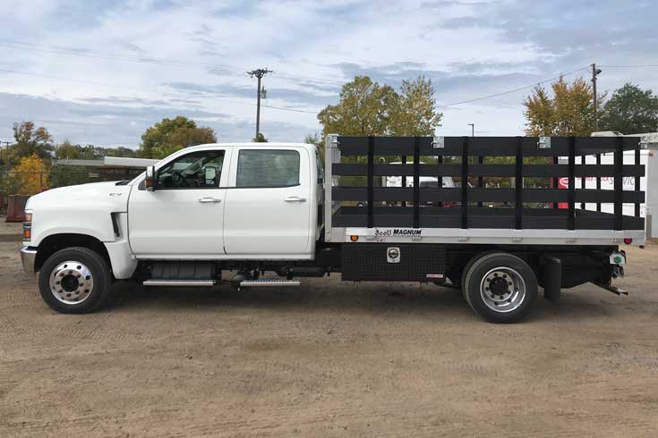 HD aluminum flatbed with aluminum stake sides