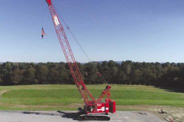 Manitowoc MLC100-1 lattice crawler crane, 110 tons, up to 200 ft main boom