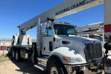 2014 national crane boom truck
