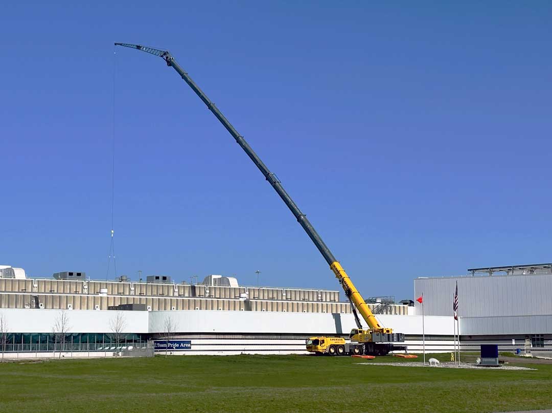 Emerson Crane uses new Grove GMK6300L-1 all-terrain crane to replace air exchanger at Iowa food processing plant