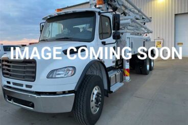 Everdigm 33 meter concrete boom pump truck